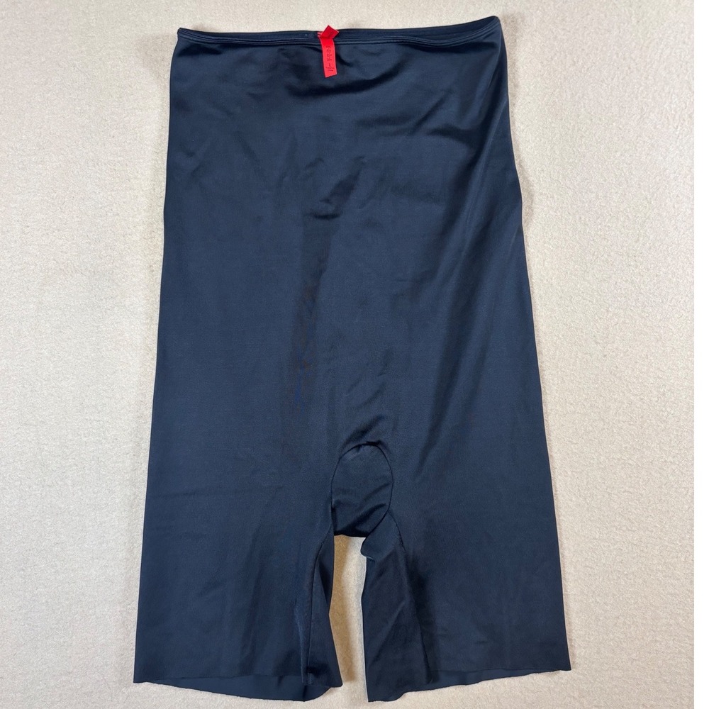 Spanx Higher Power Mid-Thigh Shaper Black High Waist Shorts Large